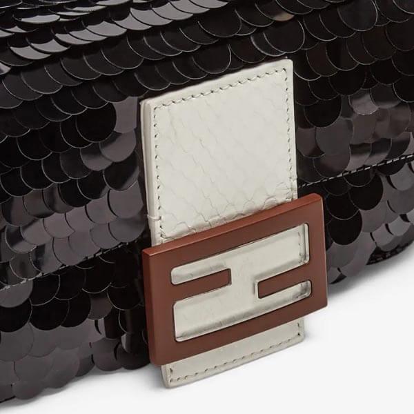 新作【フェンディ】バゲット 1997 スモール バッグ偽物スパンコール 8BS049AGKCF1CHO